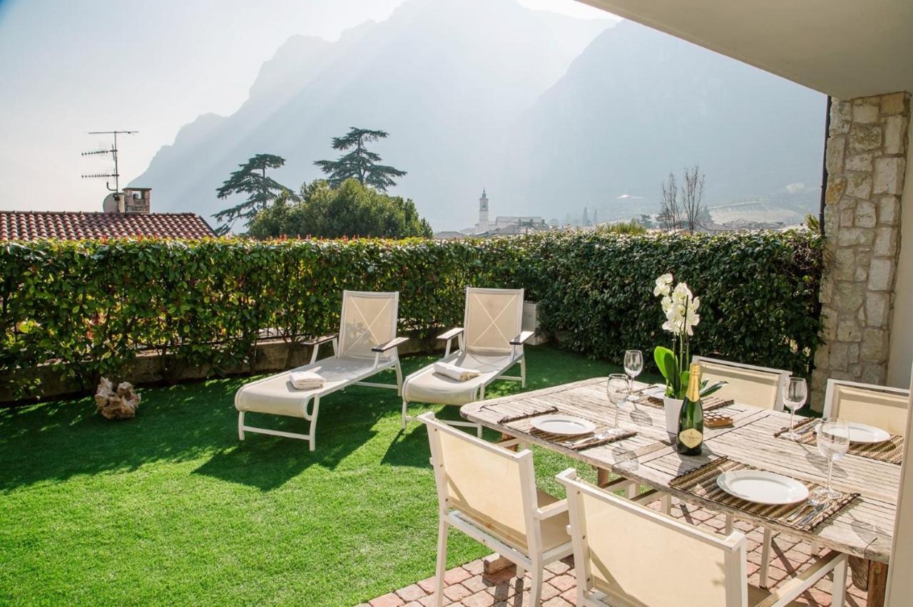 Love Garda Lake Riva del Garda Exterior foto